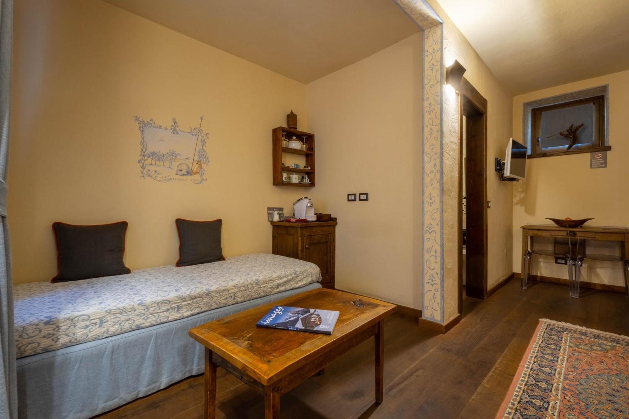 Domus Antica Aosta Ξενοδοχείο Εξωτερικό φωτογραφία
