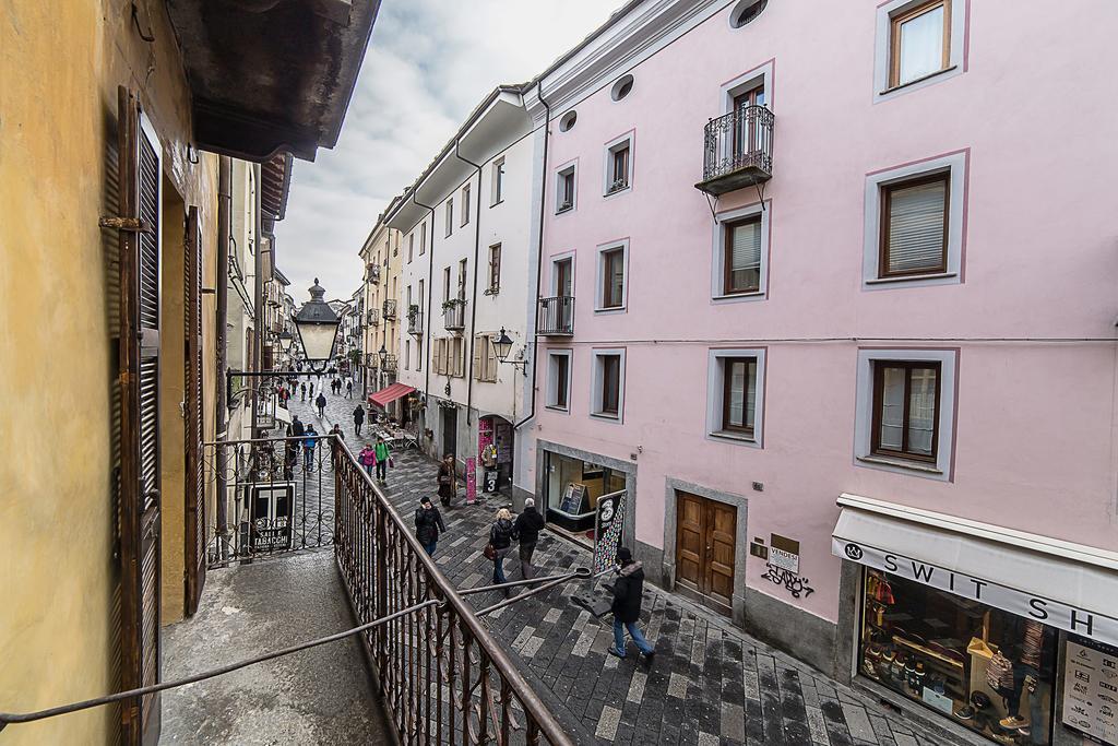 Domus Antica Aosta Ξενοδοχείο Εξωτερικό φωτογραφία