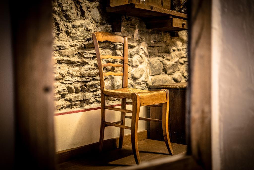 Domus Antica Aosta Ξενοδοχείο Εξωτερικό φωτογραφία